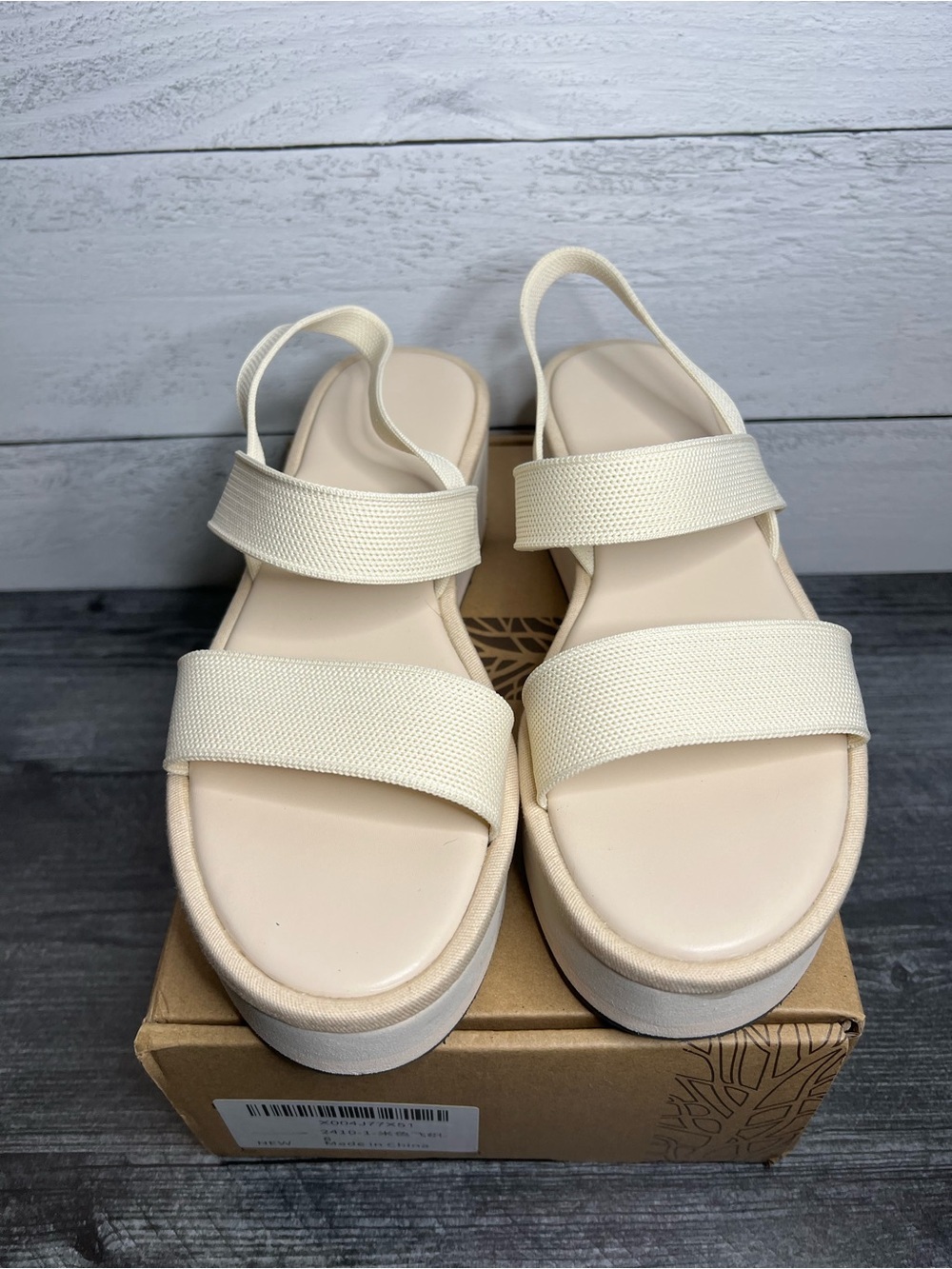 Women's Cream Platform Slide Sandals with Elastic Cross Straps - Picture 3 of 4